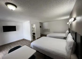 Motel 6 Orange, CA - Anaheim hotel thumbnail 6