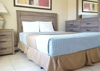 Seabreeze Motel hotel thumbnail 7