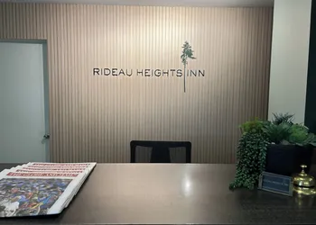 Rideau Heights Inn hotel thumbnail 3