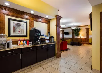 Best Western Plus Landmark Hotel hotel thumbnail 4