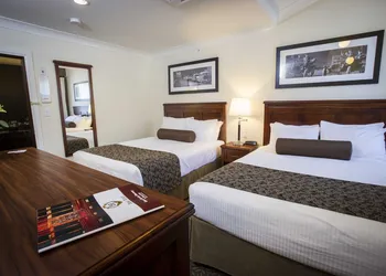 Hume Hotel & Spa hotel thumbnail 3