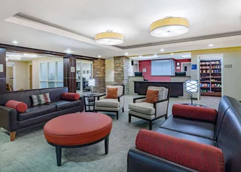 Hawthorn Suites by Wyndham Williston hotel thumbnail 2