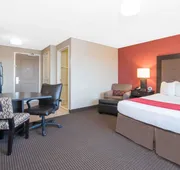 Hawthorn Suites by Wyndham Williston hotel detail image 5
