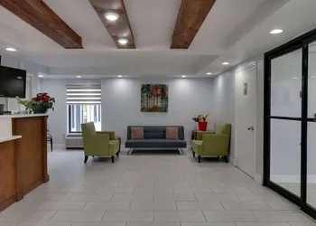 Baymont by Wyndham Ridgeland I-95 hotel thumbnail 2