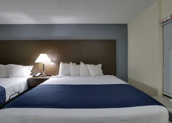 Baymont by Wyndham Ridgeland I-95 hotel thumbnail 6