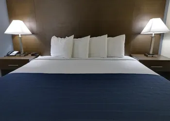 Baymont by Wyndham Ridgeland I-95 hotel thumbnail 8