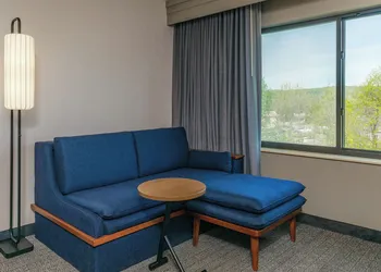 Courtyard Oneonta hotel thumbnail 7