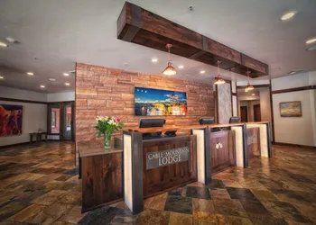 Cable Mountain Lodge hotel thumbnail 2