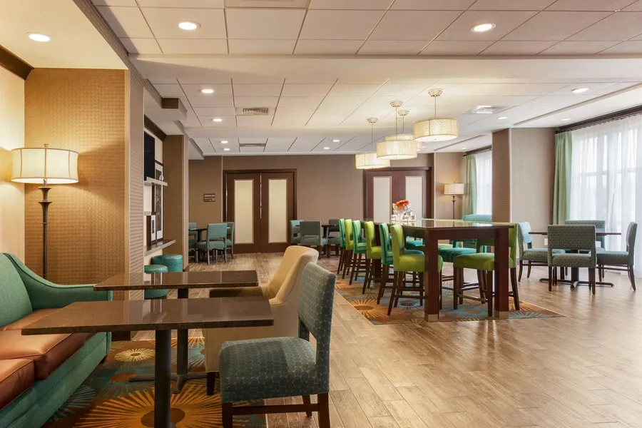 Hampton Inn Belton/Kansas City area hotel detail image 2