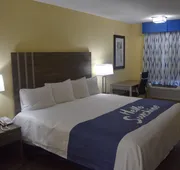 Days Inn by Wyndham Cape Carteret near Emerald Isle hotel detail image 7