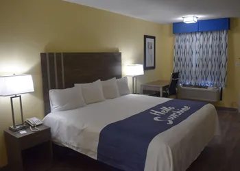 Days Inn by Wyndham Cape Carteret near Emerald Isle hotel thumbnail 7