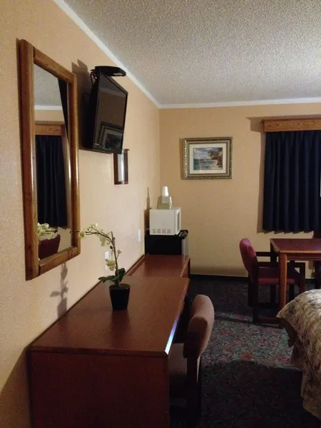 Red River Inn Silt-Rifle hotel detail image 6