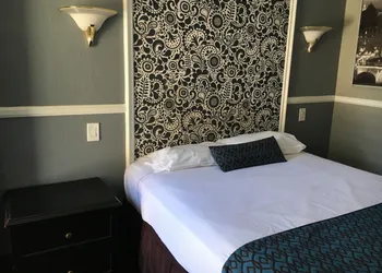 Hotel Salina Long Beach hotel thumbnail 7