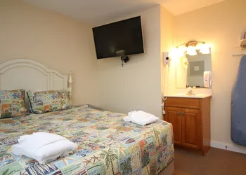 Fin 'n Feather Waterside Inn By Kees Vacations hotel thumbnail 6