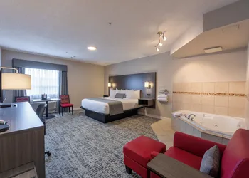 The Kanata by BCMinns Hinton hotel thumbnail 4