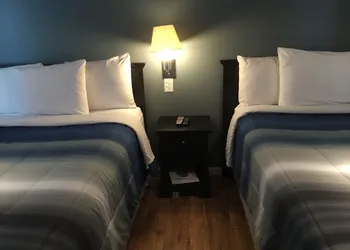 Jones Beach Hotel hotel thumbnail 5