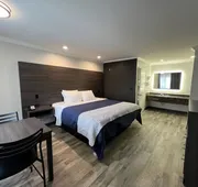 Cloud 9 Inn LAX hotel detail image 4