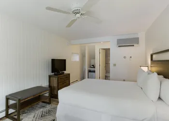 The Palmer House Resort, an Ascend Collection Hotel hotel thumbnail 8