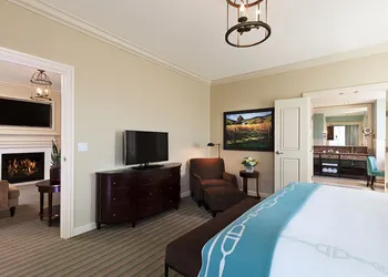 Salamander Resort And Spa hotel thumbnail 4