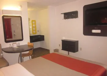 Motel 6 Berea, KY hotel thumbnail 8