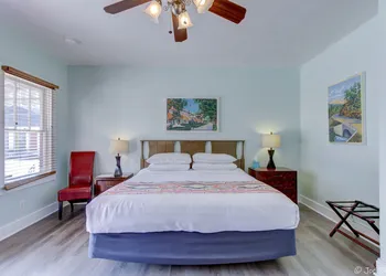 Gold-Inn Hot Springs hotel thumbnail 8