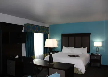 Hampton Inn Cotulla hotel thumbnail 4
