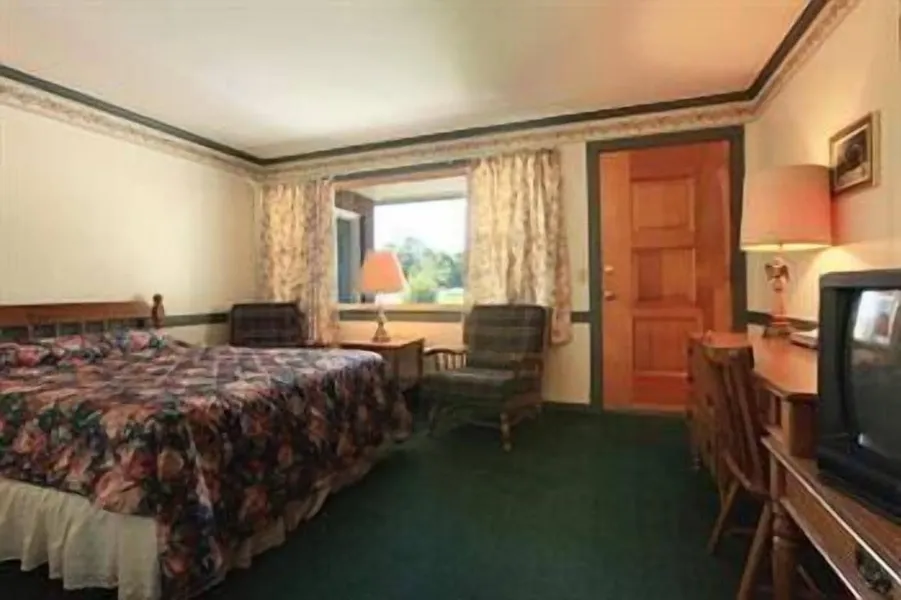 Ladd Brook Inn hotel detail image 2