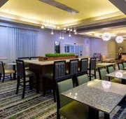 La Quinta Inn & Suites by Wyndham Houston NW Beltway8/WestRD hotel detail image 4