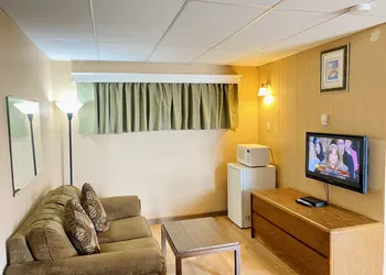 Shannon Motel hotel thumbnail 6