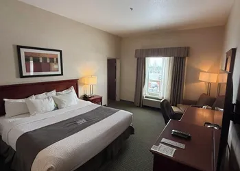 Lakeview Inns & Suites - Slave Lake hotel thumbnail 5
