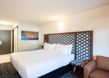 Inn The Mountains, an Ascend Collection Hotel hotel thumbnail 8