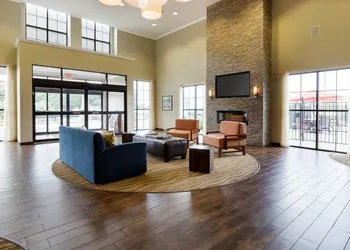 Comfort Suites near Westchase on Beltway 8 hotel thumbnail 5
