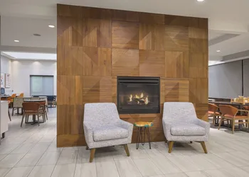 Holiday Inn Express Hotel & Suites Belgrade by IHG hotel thumbnail 3