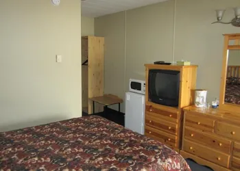 Schell Motel hotel thumbnail 3