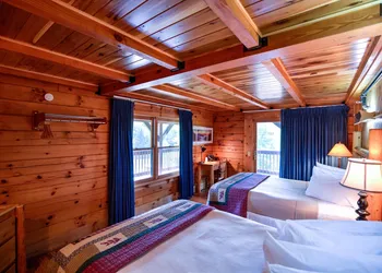 Cliffview Resort hotel thumbnail 8