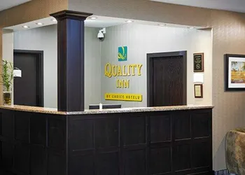 Quality Inn hotel thumbnail 4