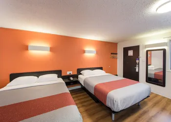 Motel 6 Cranbrook, BC hotel thumbnail 4