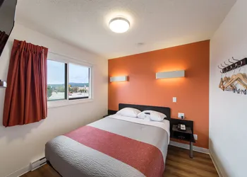 Motel 6 Cranbrook, BC hotel thumbnail 7