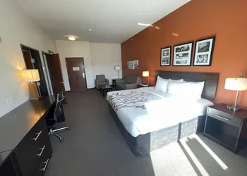 Sleep Inn & Suites Hennessey hotel thumbnail 7
