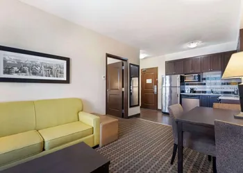 Best Western Pacific Inn hotel thumbnail 4
