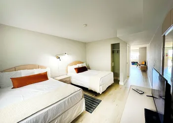 Coliseum Ocean Resort hotel thumbnail 4