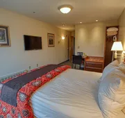 Bear Lodge hotel detail image 7