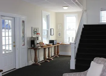 Blue Water Inn hotel thumbnail 2