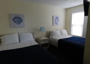 Blue Water Inn hotel thumbnail 6