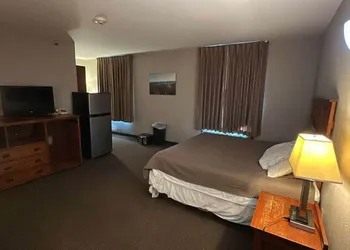 Pleasant Night Inn Carthage Near Fort Drum hotel thumbnail 8
