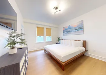 The Cove hotel thumbnail 4