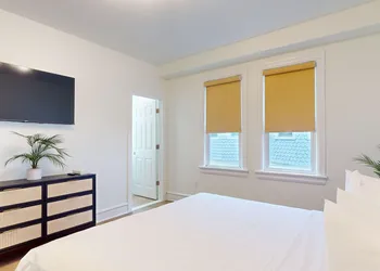 The Cove hotel thumbnail 5