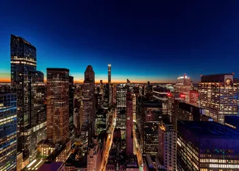 Residence Inn New York Manhattan/Central Park hotel thumbnail 3