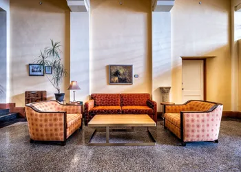 Murray Hotel hotel thumbnail 5