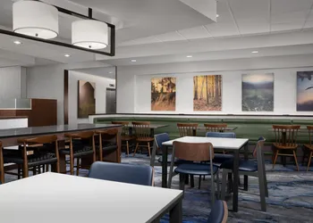 Fairfield Inn & Suites Sioux Falls Airport hotel thumbnail 4
